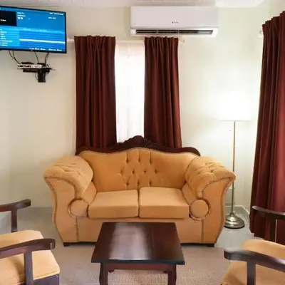 Villa Gumio 2BR Apt- 7 min walk to Boca Chica Beach apts