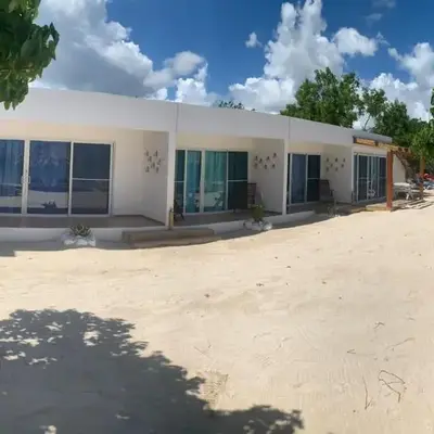 La Isla Bonita