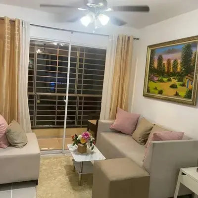 Hermoso condominio con aparcamiento gratuito