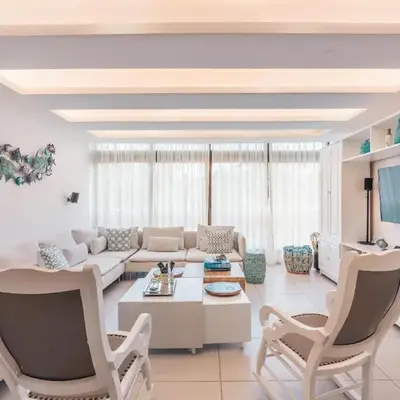 Unique gem penthouse in playa bonita