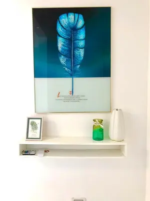 a framed picture of a brain on a wall at Hidden Paradise in La Grúa