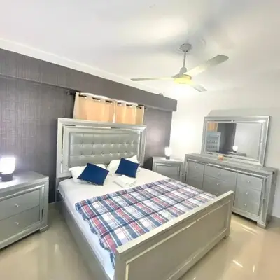 Oasis Colonial