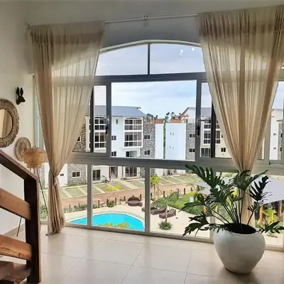 Apartment w private terrace and Jacuzzi