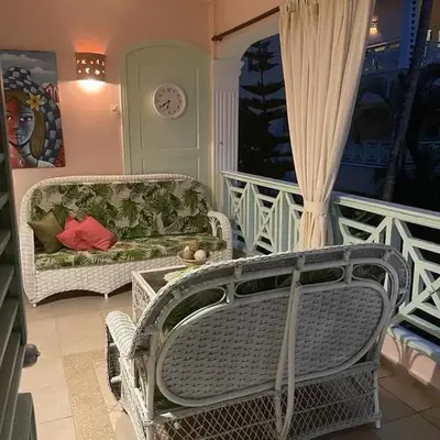 Waterfront apartment
