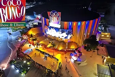 an overhead view of a show and disco at night at Condominio privado con piscina, cerca de la playa in Punta Cana