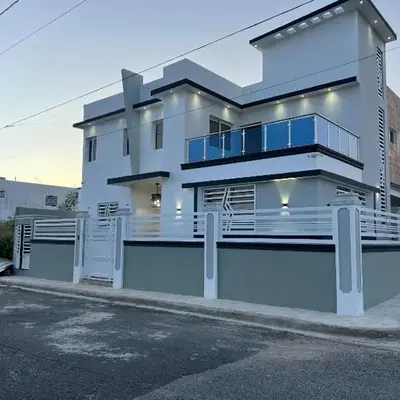 Villa con Piscina en la Romana