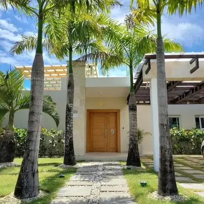 Villa Serenity In The Sun