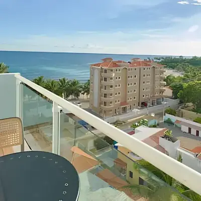 Beachside 1BDR Dreamy Apt.| BBQ + Pool & Sea View