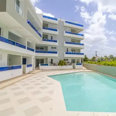 Modern 2BR Condo with Pool 10min walk to Beach - Caribbean Rose