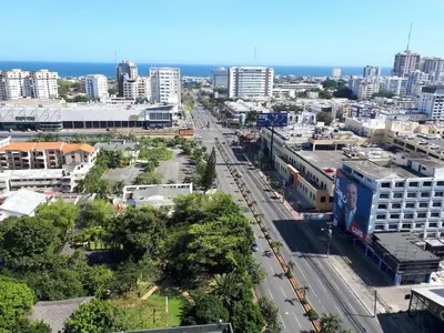 an aerial view of a city with buildings at Lujoso apartamento en Piantini in Santo Domingo