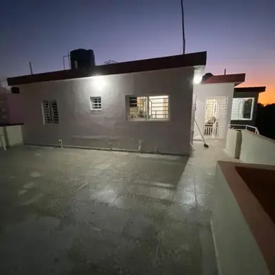 Casa amarilla
