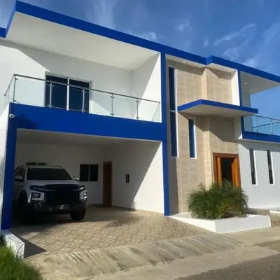Villa with Pool Terrace and 3 minutes to the beach