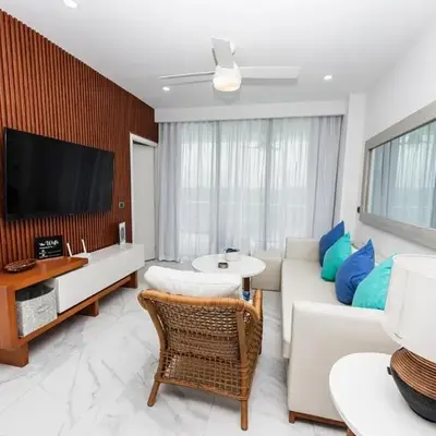 Luxury 2BR