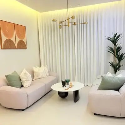 Apartment in Downtown