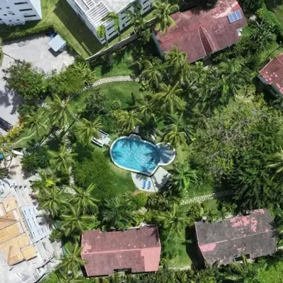 Punta Poppy beach Apt 3 minutes walk Oasis Hotel