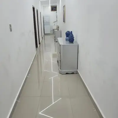 Colonial suites