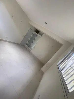 an empty room with a ceiling and a window at Bohio rd in Santo Domingo
