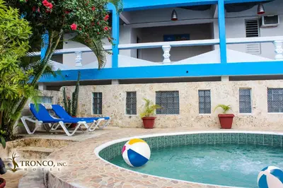 Gallery image of Hotel El Tronco Inc in Boca Chica