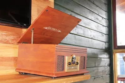 a box sitting on top of a wooden table at Estancias Arroyazo in Constanza