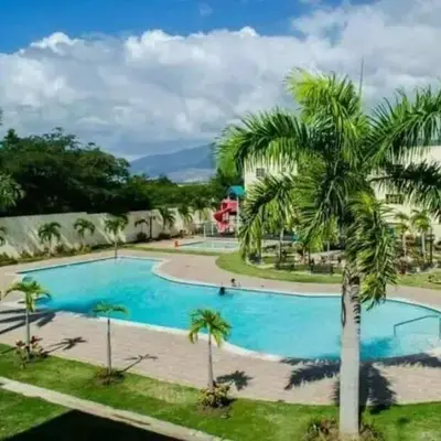 SANTIAGO PARADISE