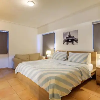 Escape 3BR Apartment Close to Downtown Mall in Bella Vista
